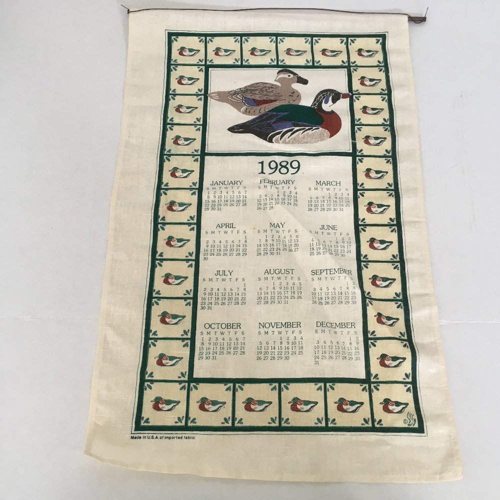 1989 cloth wall hanging tea towel calendar ducks